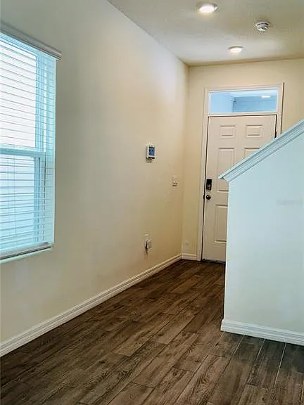 5164 SW 49th Ln — Photo 3