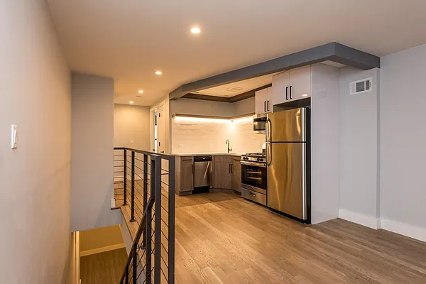 Rented by Nooklyn NYC LLC | media 45