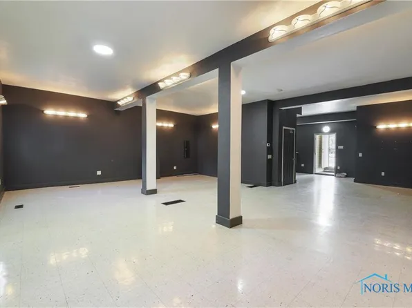 1326 Kelsey Ave, Toledo, OH 43605