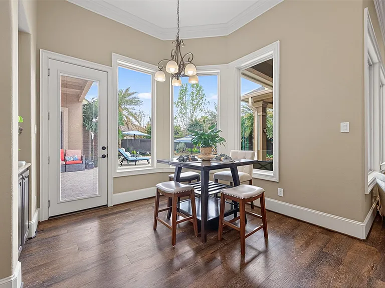 7414 Dayhill Dr — Photo 24