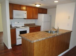 454 Strathaven Ct, Newark, DE 19702