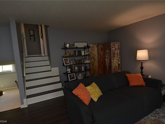 2nd image of 8665 Courtland Dr