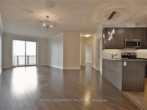 4th image of 33 Whitmer St #623