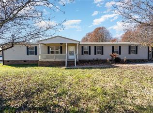 4289 Henry Dellinger Rd, Maiden, NC 28650