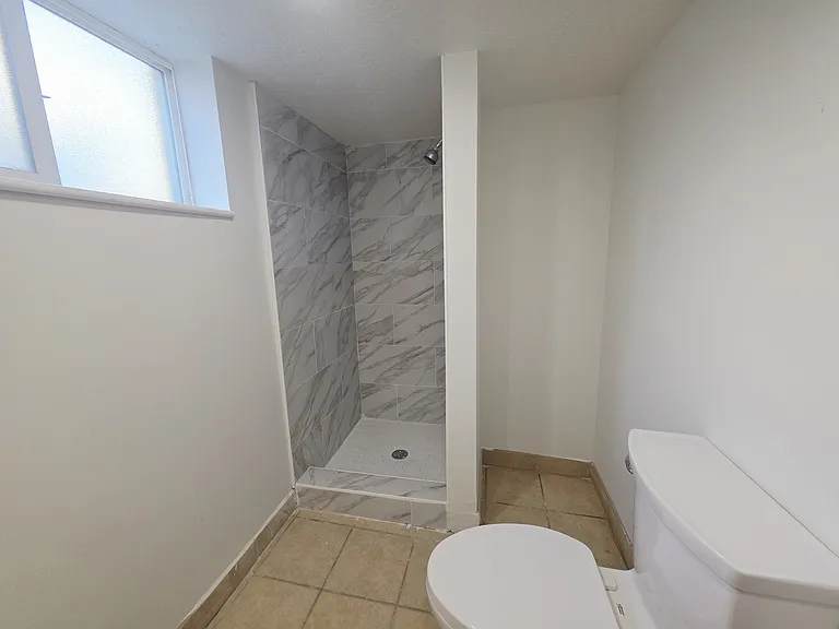 438 E Garfield Ave #440 — Photo 16