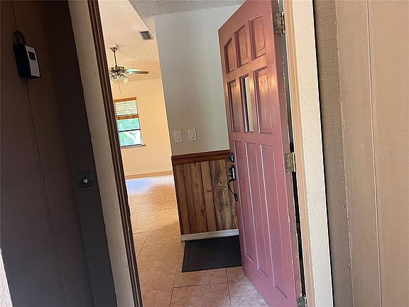 4th image of 2919 Nicholas Rd