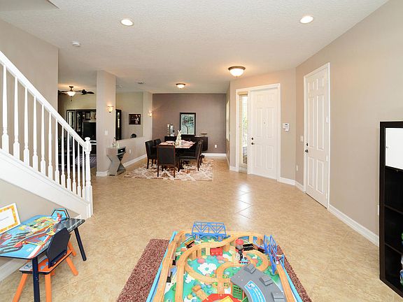 Home For Sale In Canyon Trails