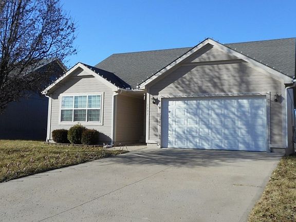 2nd image of 2002 N Ethan Ln