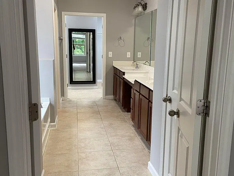 3422 Fallen Oak Dr — Photo 12