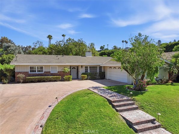 2 Santa Bella Rd