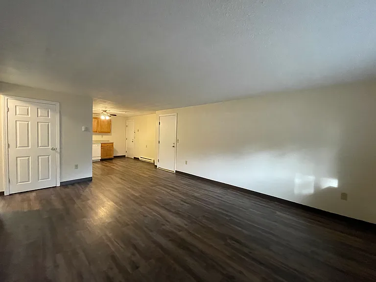 Eastern Trails Apartments and Storage — Photo 19
