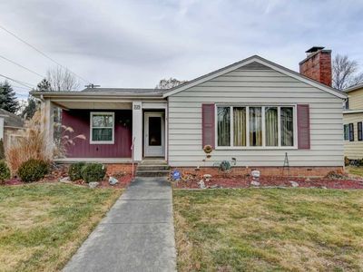 325 Water St, Lincoln, IL, 62656