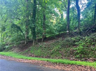 145 Logans Way, Seneca, SC 29678