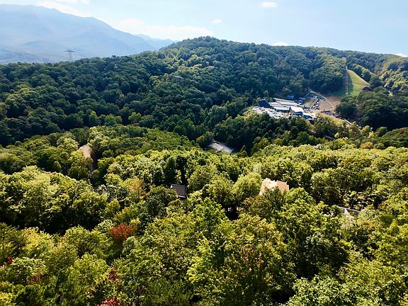 4th image of LOT 28 Ski View Dr