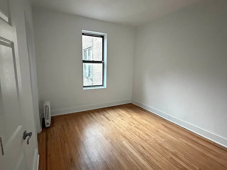 35-26 89th St #2A — Photo 2