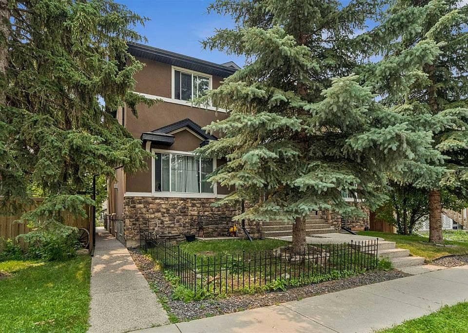 1st image of 441 S 20th Ave NE #2