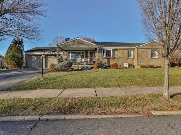 1542 Eaton Ave, Bethlehem, PA 18018