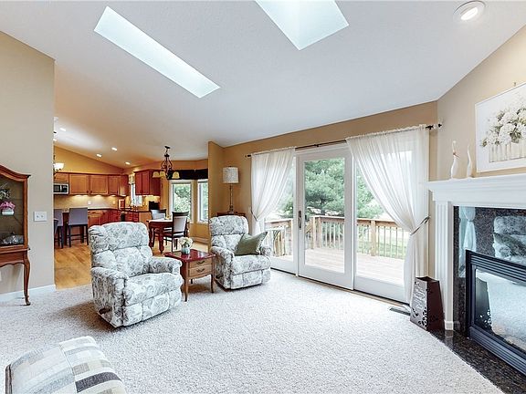 4th image of 2675 Prescott Downs