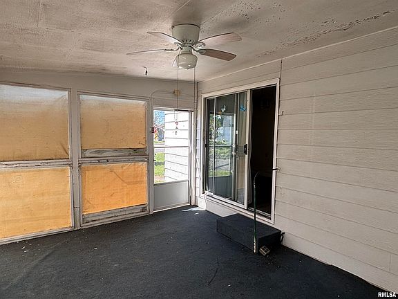 5th image of 425 Maxwell St