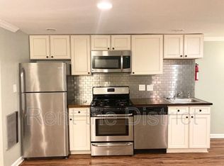 33 U St NE #B, Washington, DC 20002