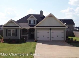 5 Justice Dr, Fort Mitchell, AL 36856