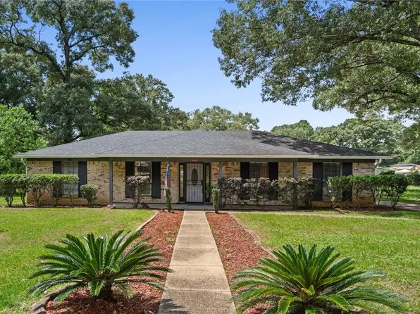 5007 Golfway Dr, Eight Mile, AL 36613