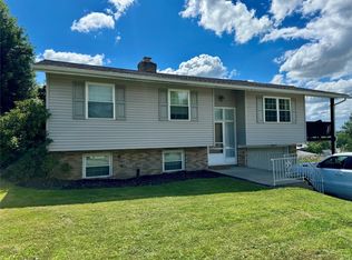 5650 Bondy Dr, Erie, PA 16509