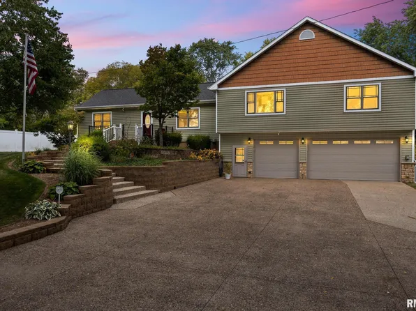 4019 E Rome Rd, Chillicothe, IL 61523