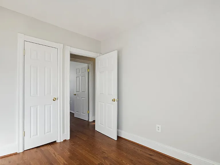 725 Harvard St NW #1 — Photo 6