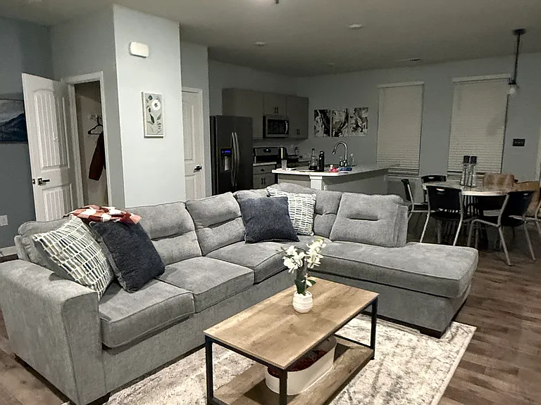 77 Citrus Dr — Photo 2