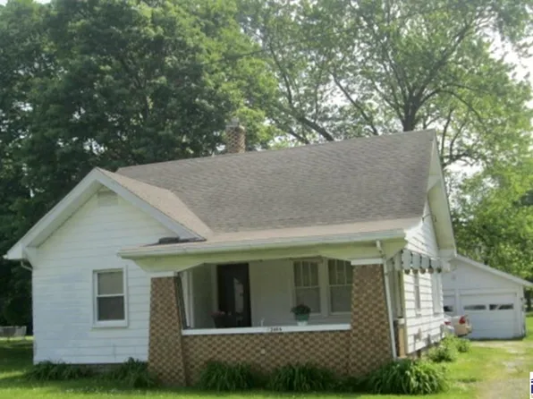 2406 S 25th St, Terre Haute, IN 47802