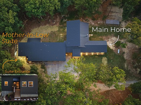 4th image of 163 Sunset Ridge Dr