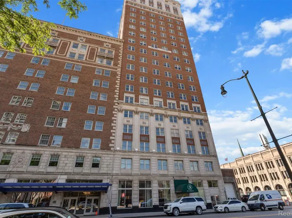 525 W Lafayette Blvd 4-apt 11B, Detroit, MI 48226