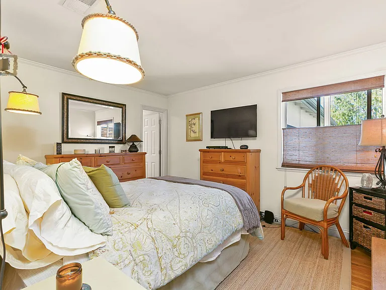 706 Circle Dr — Photo 15