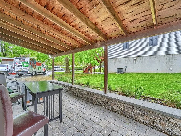 205 Hudson St #1 — Photo 25