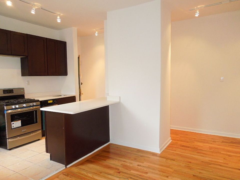 1st image of 446 Saint Johns Pl #Dd8