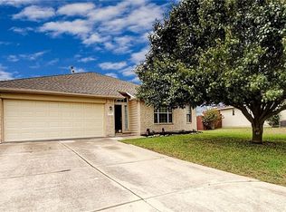 217 Warner Bnd, Hutto, TX 78634