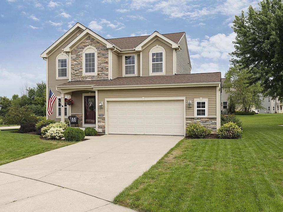 1st image of 700 Meadowview LANE