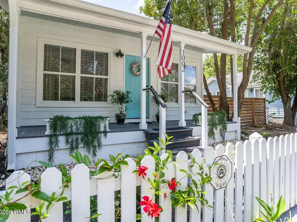 1002 Wilmington St, Beaufort, SC 29902