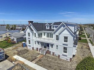 5088 Dune Dr, Avalon, NJ 08202