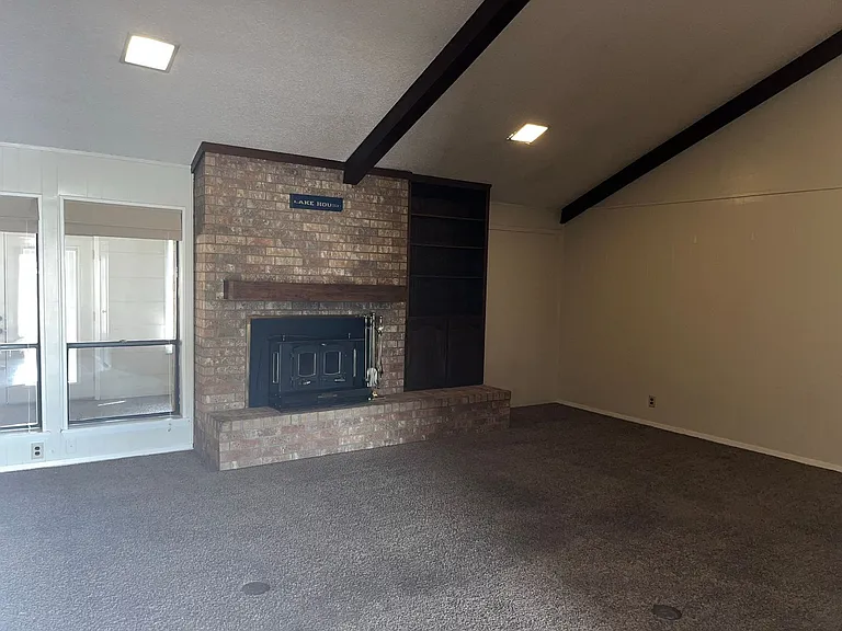 3834 Lake Ridge Dr — Photo 9