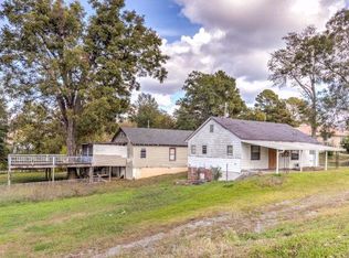 3610 Oak St, Vicksburg, MS 39180