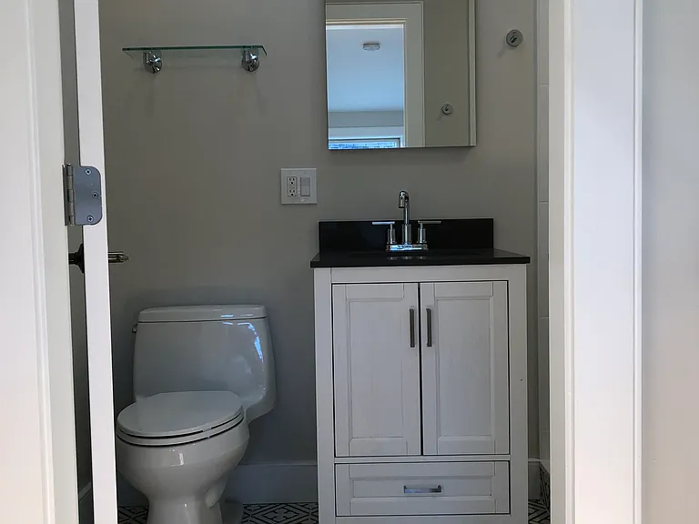 28 Avon St — Photo 8