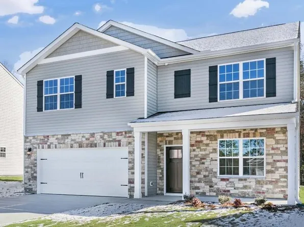 3121 Middle Creek Ln, Greensboro, NC 27405