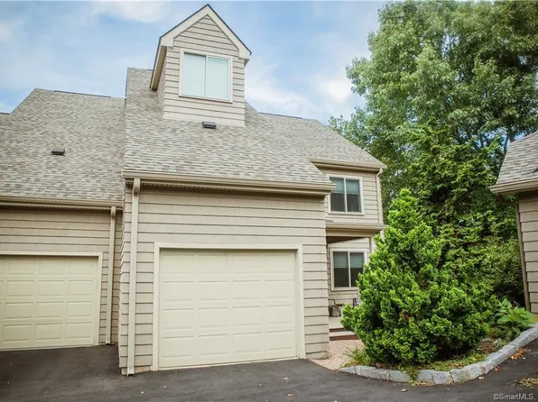 53 Quarry Dock Rd, Branford, CT 06405