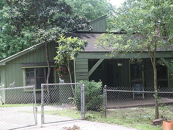2nd image of 6054 Skylane Dr