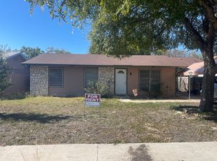 7631 Glen Falls Dr, San Antonio, TX 78239