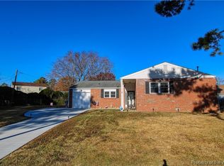 3 Purdue Ct, Hampton, VA 23666