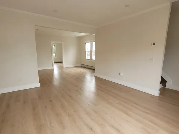 (undisclosed Address), Bronx, NY 10469