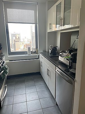5th image of 56 Pine St #19